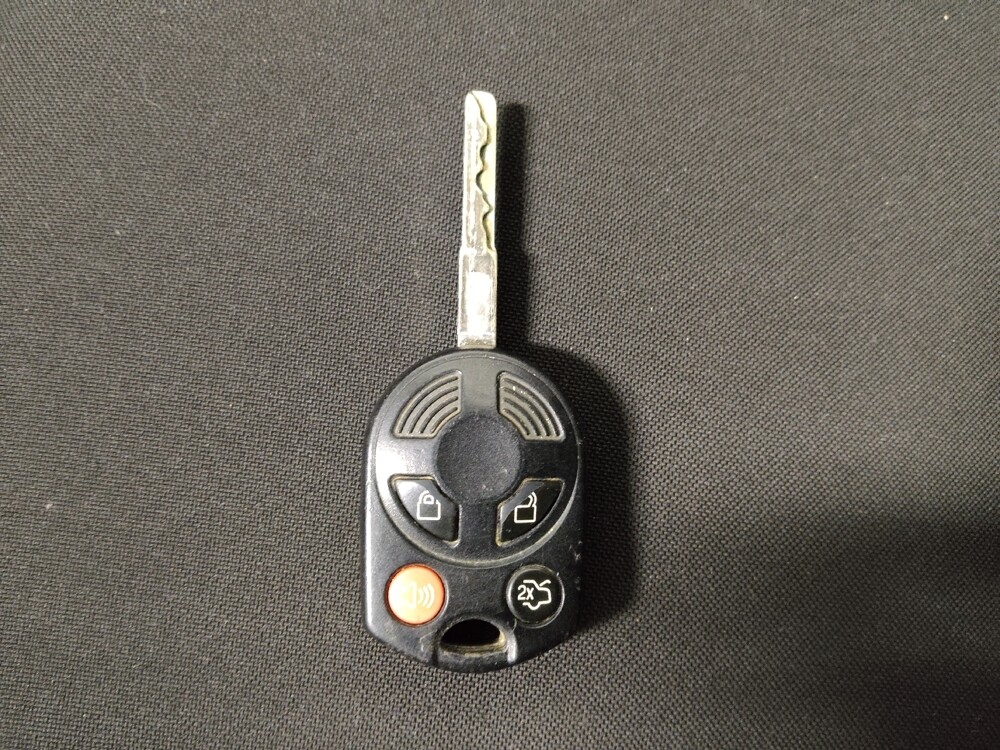 2016 Ford Focus in Columbus, GA 31909 - 18107840 32