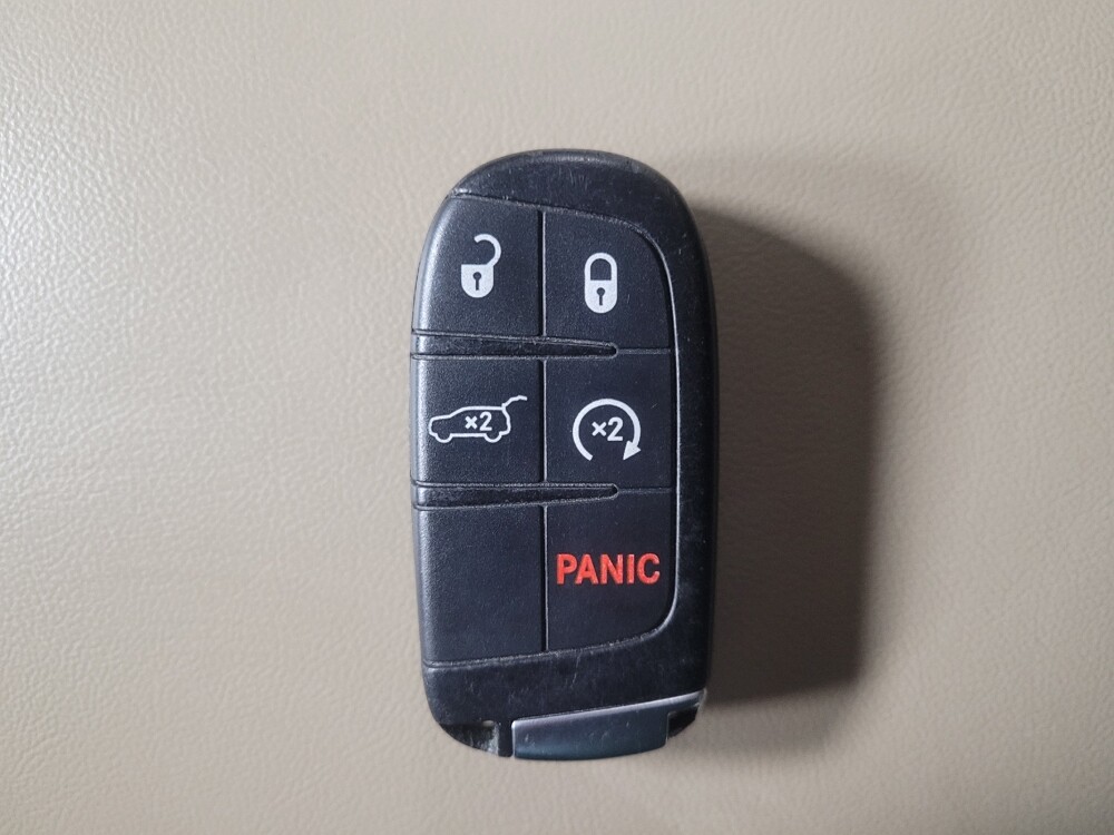 2018 Jeep Grand Cherokee in Marietta, GA 30062 - 18107848 32