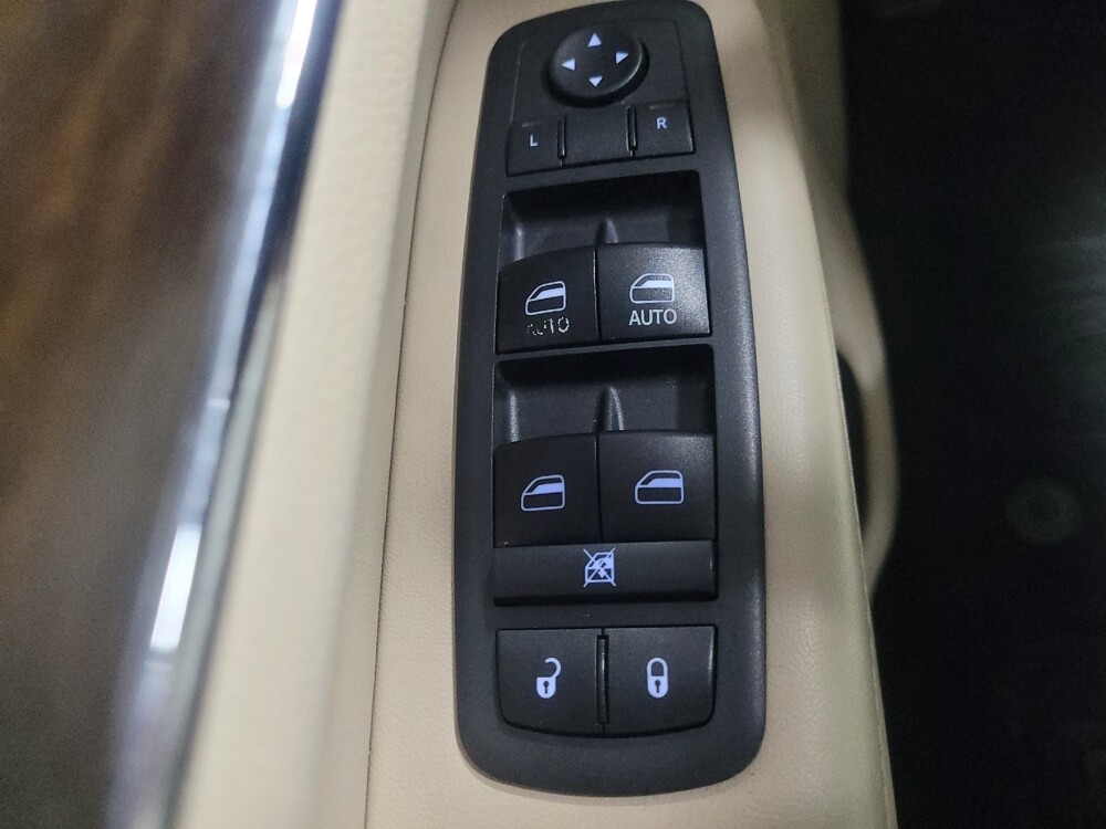 2018 Jeep Grand Cherokee in Marietta, GA 30062 - 18107848 27