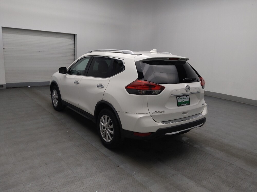 2017 Nissan Rogue in Morrow, GA 30260 - 18107851 5