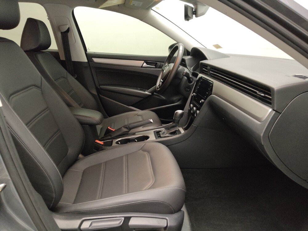 2021 Volkswagen Passat in Lewisville, TX 75067 - 18107862 21