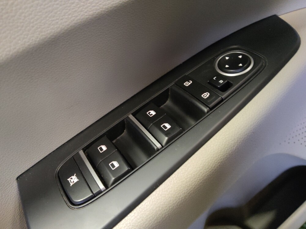 2021 Kia Forte in Glendale, AZ 85301 - 18107885 27