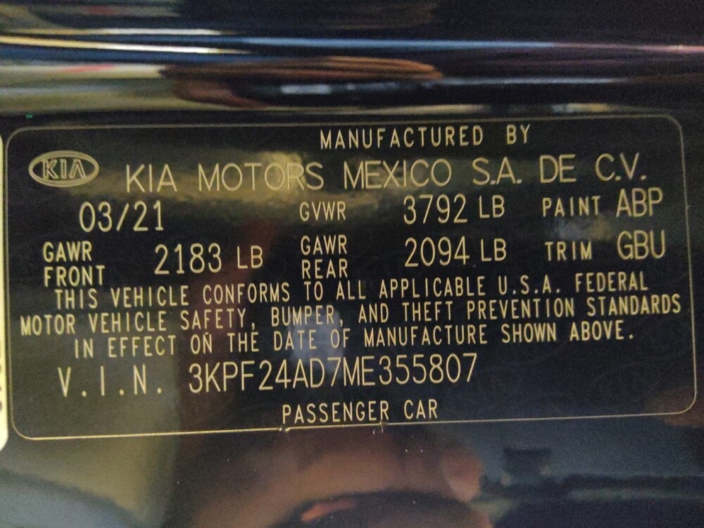 2021 Kia Forte in Glendale, AZ 85301 - 18107885 33