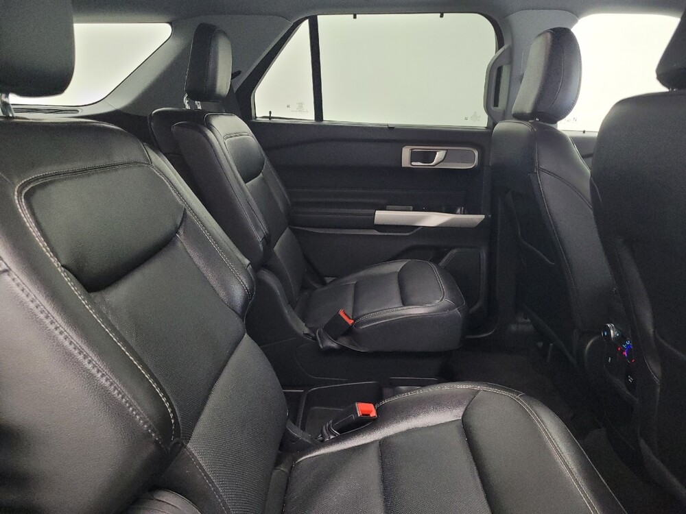 2021 Ford Explorer in Tallahassee, FL 32304 - 18107890 19