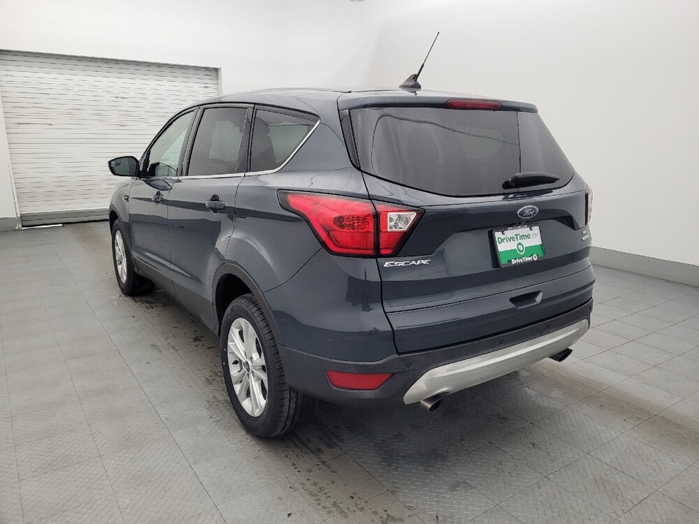 2019 Ford Escape in Tampa, FL 33612 - 18107897 5
