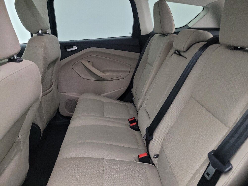 2019 Ford Escape in Tampa, FL 33612 - 18107897 18