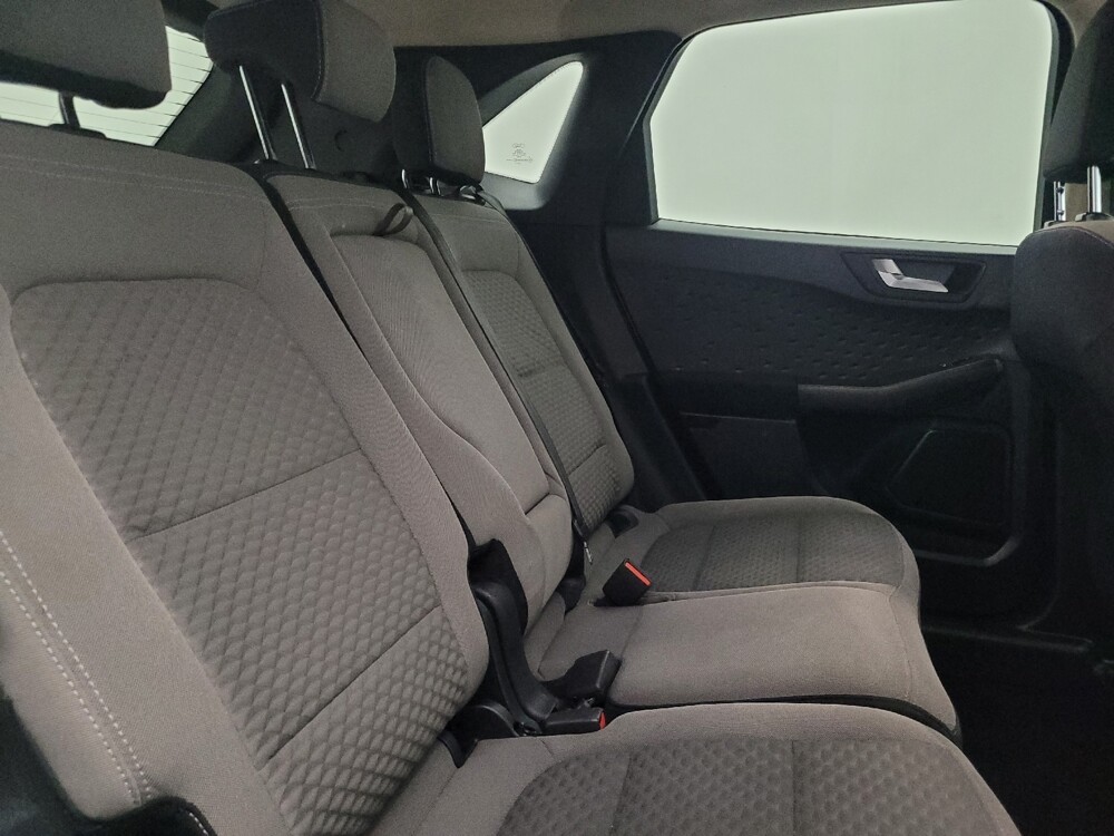 2020 Ford Escape in Fort Myers, FL 33907 - 18107898 19