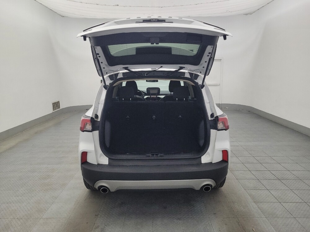 2020 Ford Escape in Fort Myers, FL 33907 - 18107898 29