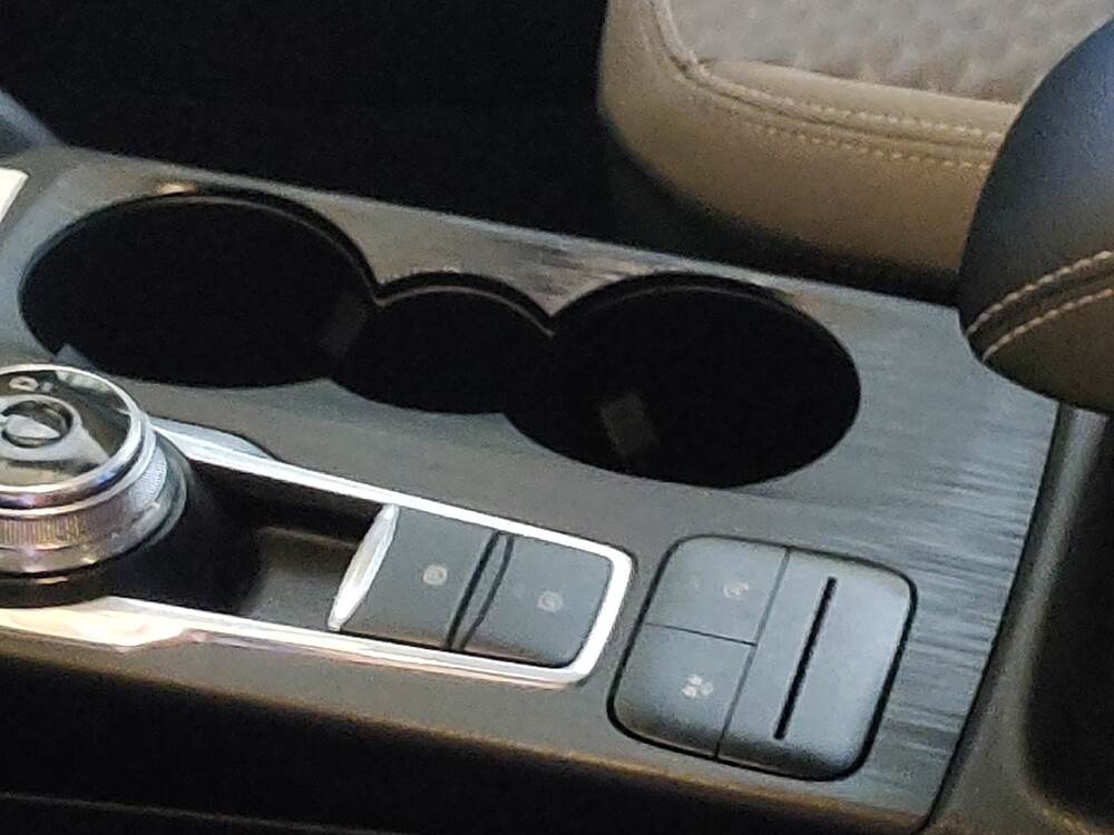 2020 Ford Escape in Fort Myers, FL 33907 - 18107901 26