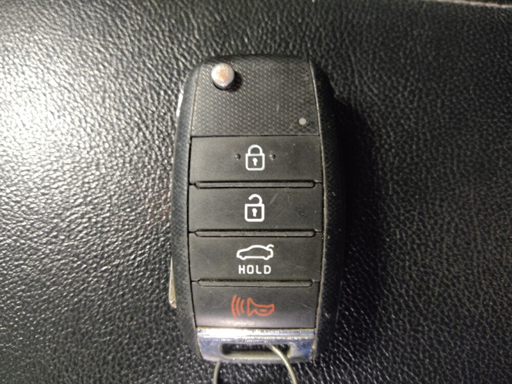 2020 Kia Optima in Tallahassee, FL 32304 - 18107904 32