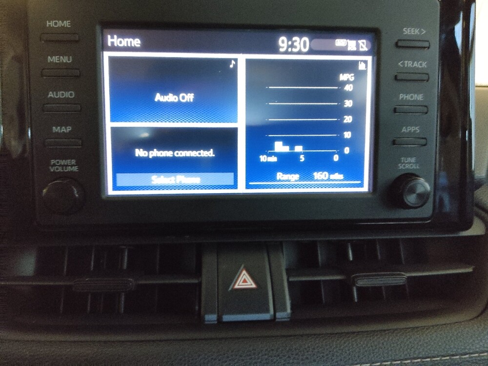 2019 Toyota RAV4 in Tampa, FL 33619 - 18107905 25