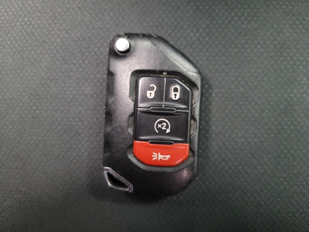 2018 Jeep Wrangler in Las Vegas, NV 89102 - 18107909 32