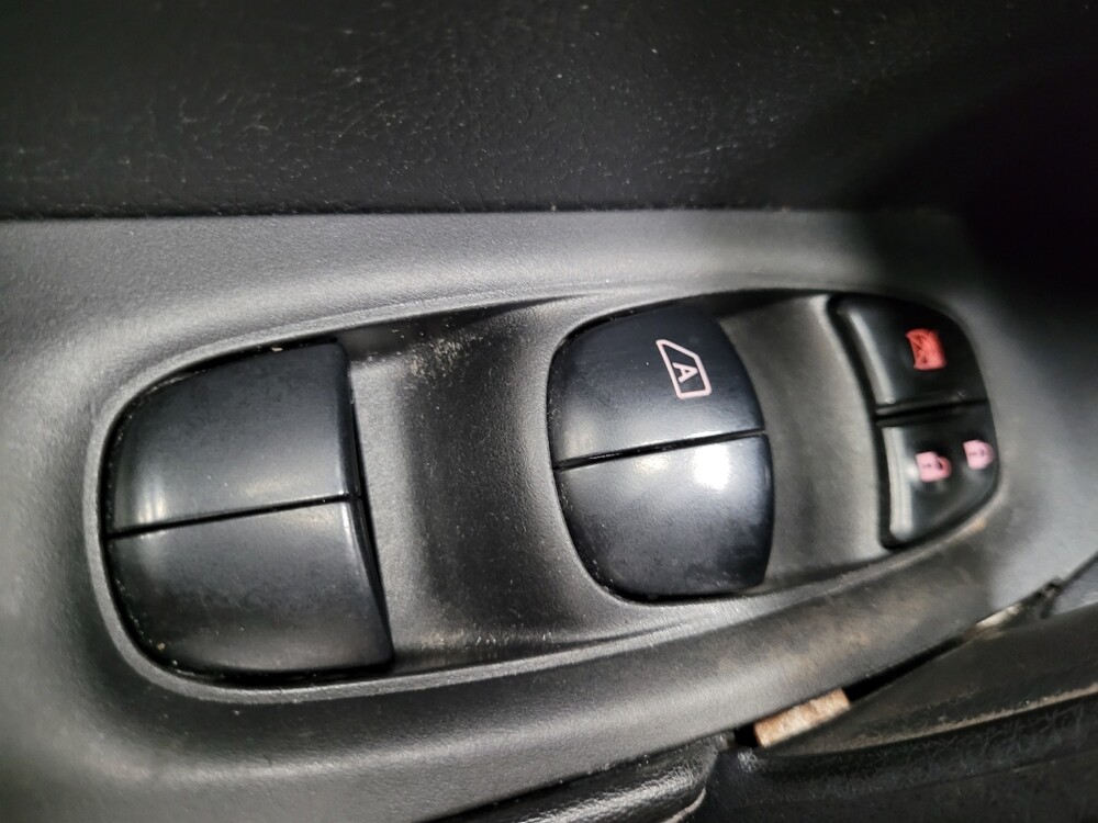 2021 Nissan Rogue Sport in Las Vegas, NV 89102 - 18107910 27