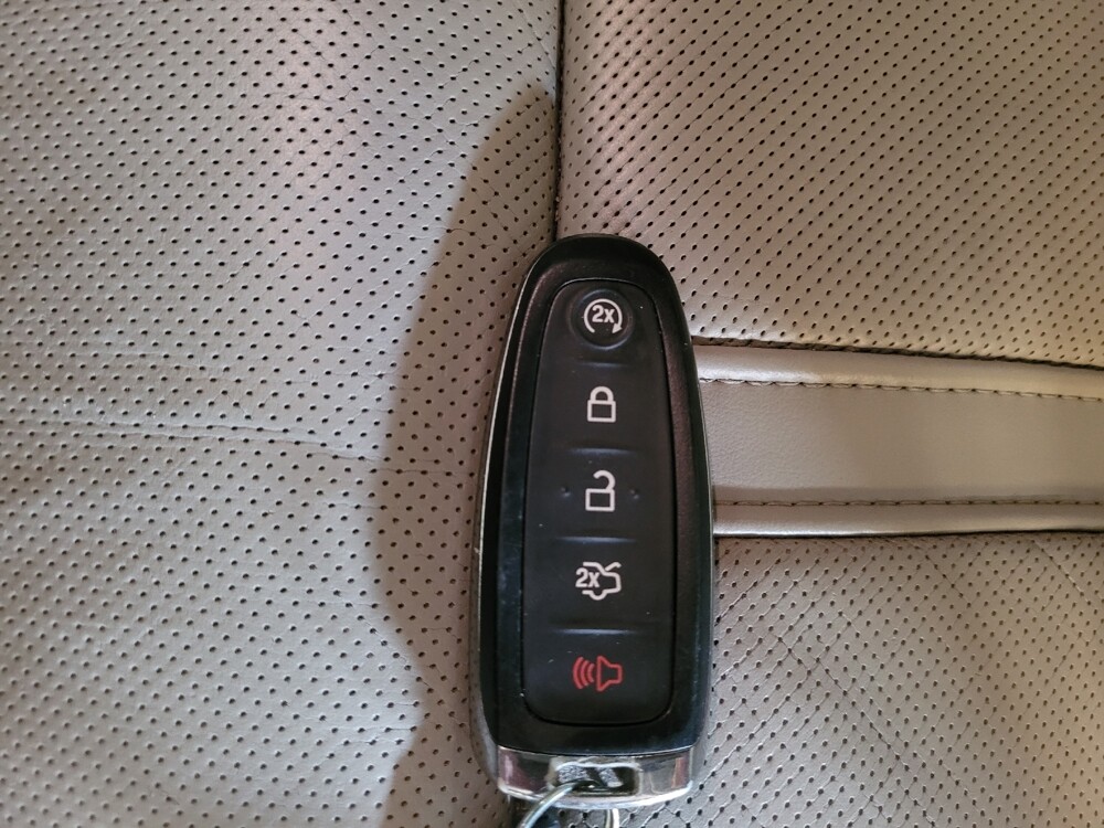 2017 Lincoln Navigator in Orlando, FL 32808 - 18107913 32