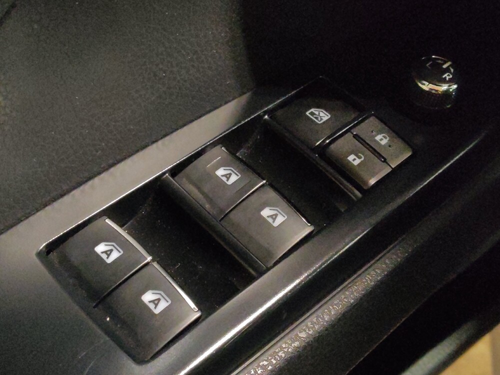 2019 Toyota Camry in Kissimmee, FL 34744 - 18107919 27