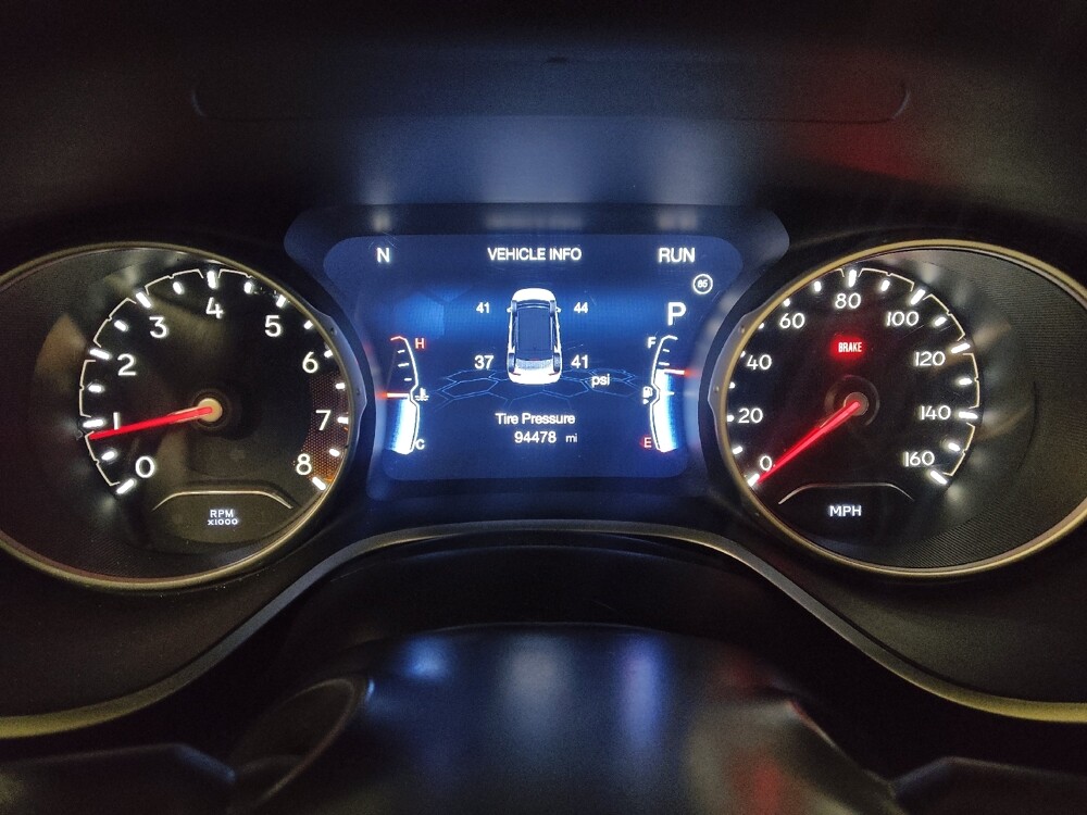 2018 Jeep Compass in Jacksonville, FL 32210 - 18107922 23