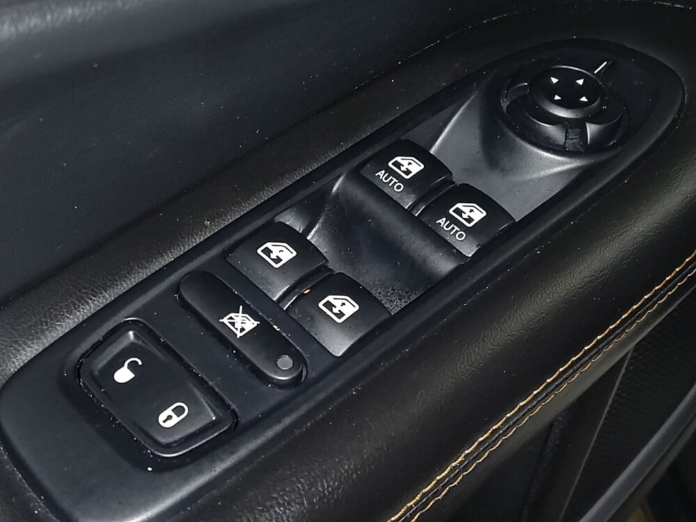 2018 Jeep Compass in Jacksonville, FL 32210 - 18107922 27