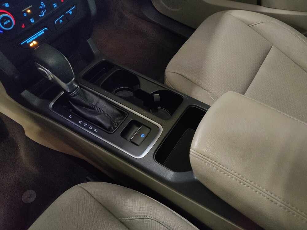 2018 Ford Escape in Lauderdale Lakes, FL 33313 - 18107928 26