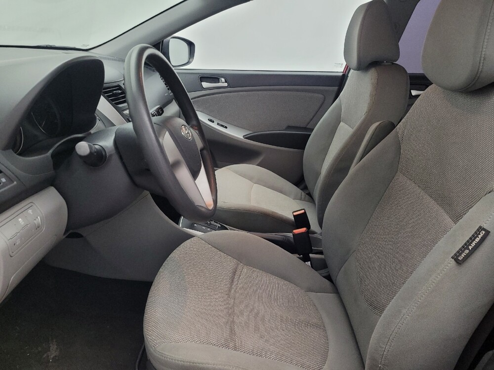 2013 Hyundai Accent in Kissimmee, FL 34744 - 18107929 17