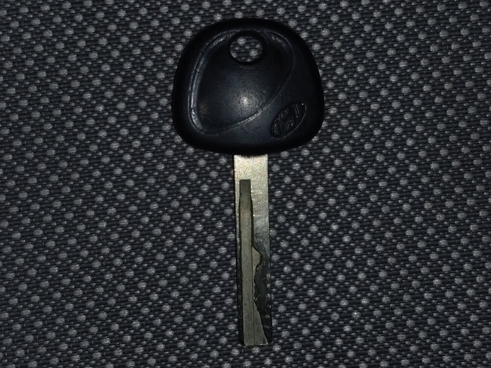 2013 Hyundai Accent in Kissimmee, FL 34744 - 18107929 32