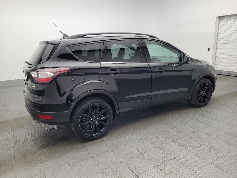 2018 Ford Escape in Jacksonville, FL 32210 - 18107931 10