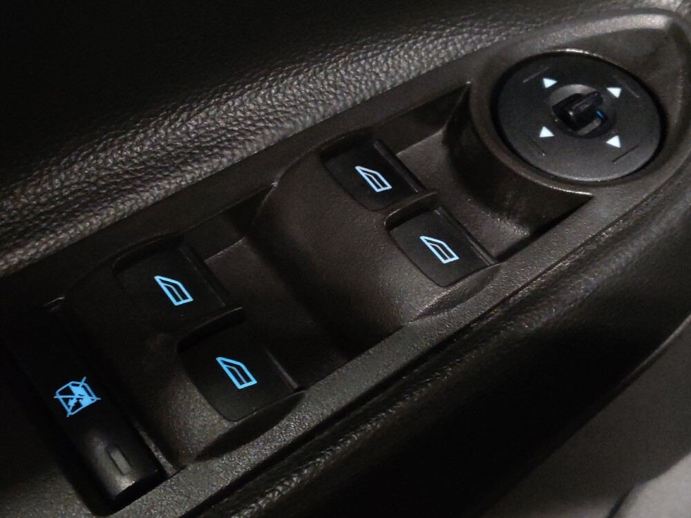 2018 Ford Escape in Jacksonville, FL 32210 - 18107931 27