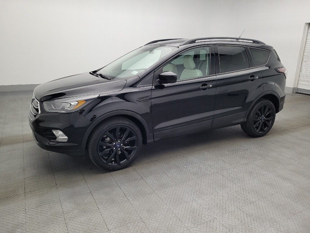 2018 Ford Escape in Jacksonville, FL 32210 - 18107931 2