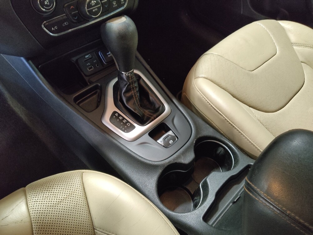 2015 Jeep Cherokee in Salem, VA 24153 - 18107933 26