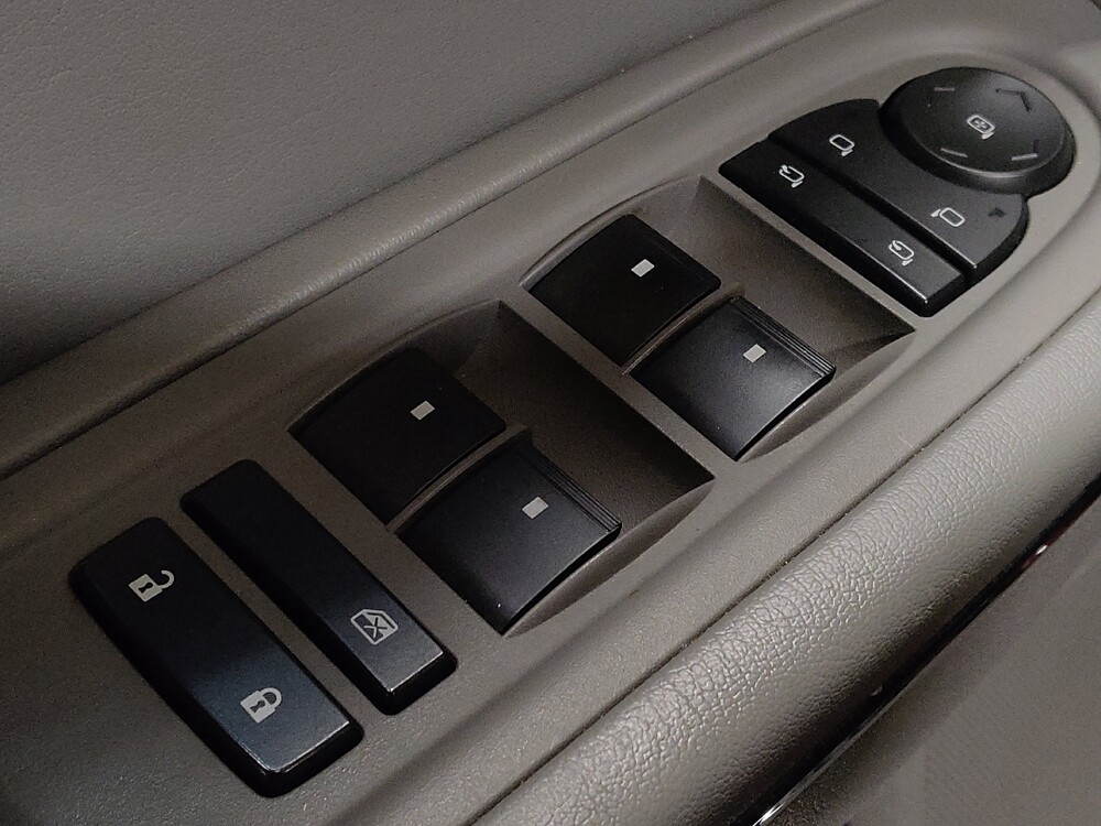 2017 Chevrolet Traverse in Jacksonville, FL 32210 - 18107935 27