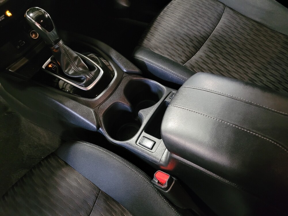 2018 Nissan Rogue in Salem, VA 24153 - 18107937 26