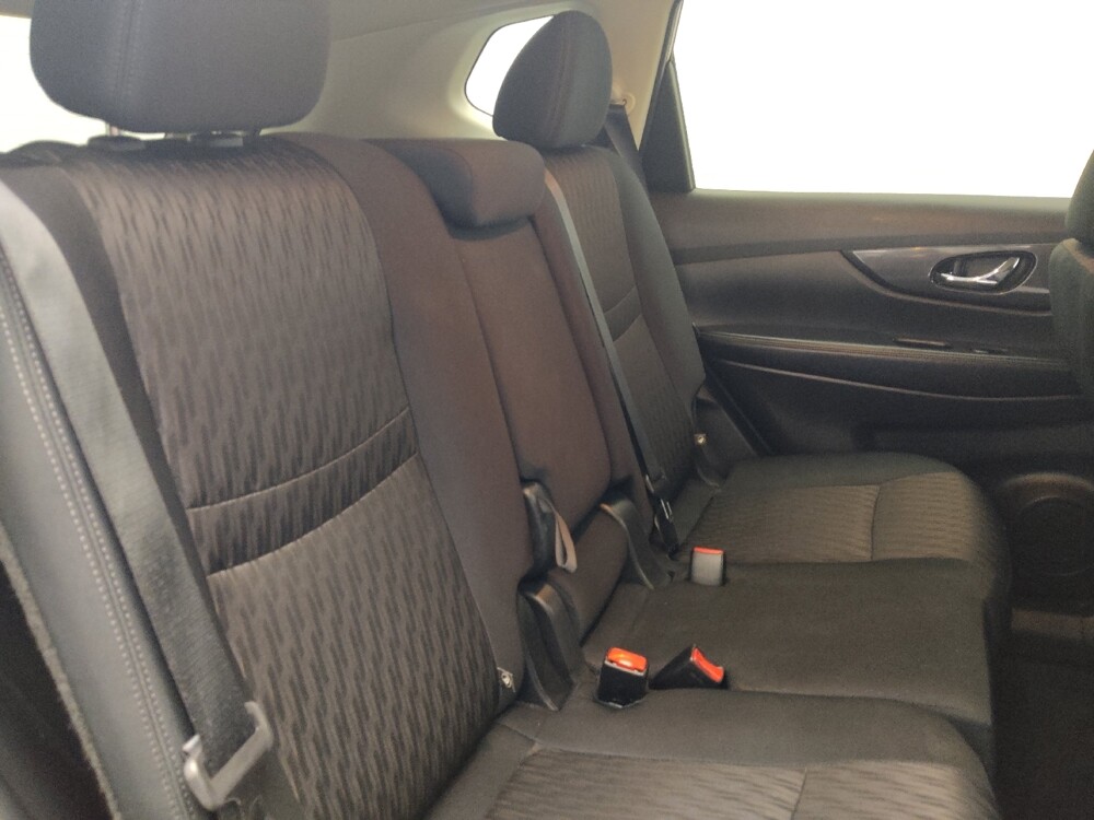 2018 Nissan Rogue in Salem, VA 24153 - 18107937 19