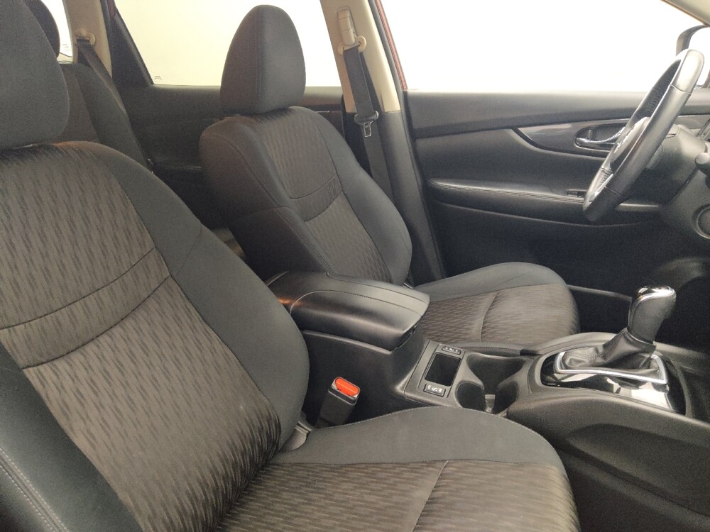 2018 Nissan Rogue in Salem, VA 24153 - 18107937 21