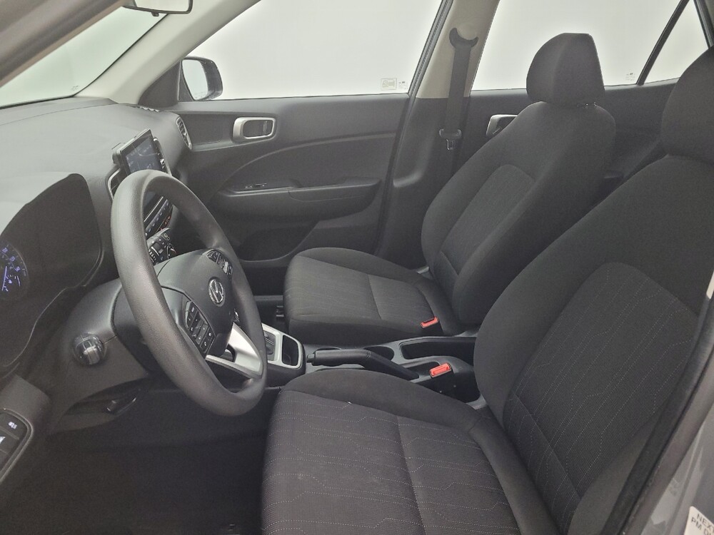 2021 Hyundai Venue in Raleigh, NC 27604 - 18107946 17