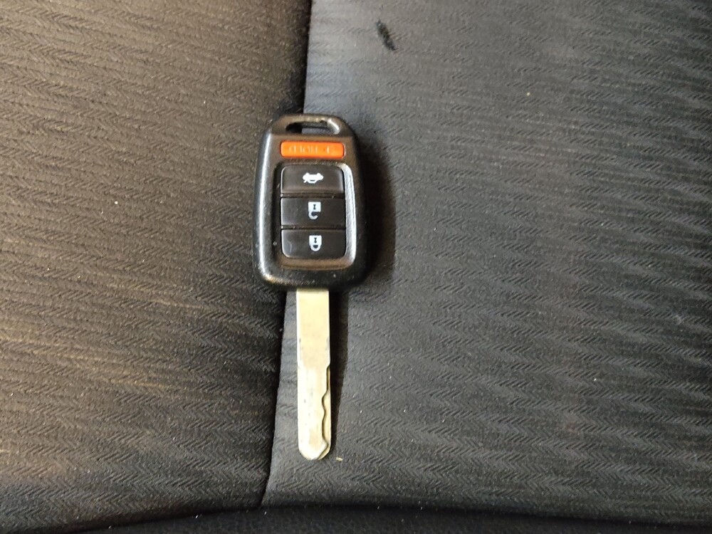 2016 Honda Accord in Greenville, NC 27834 - 18107956 32