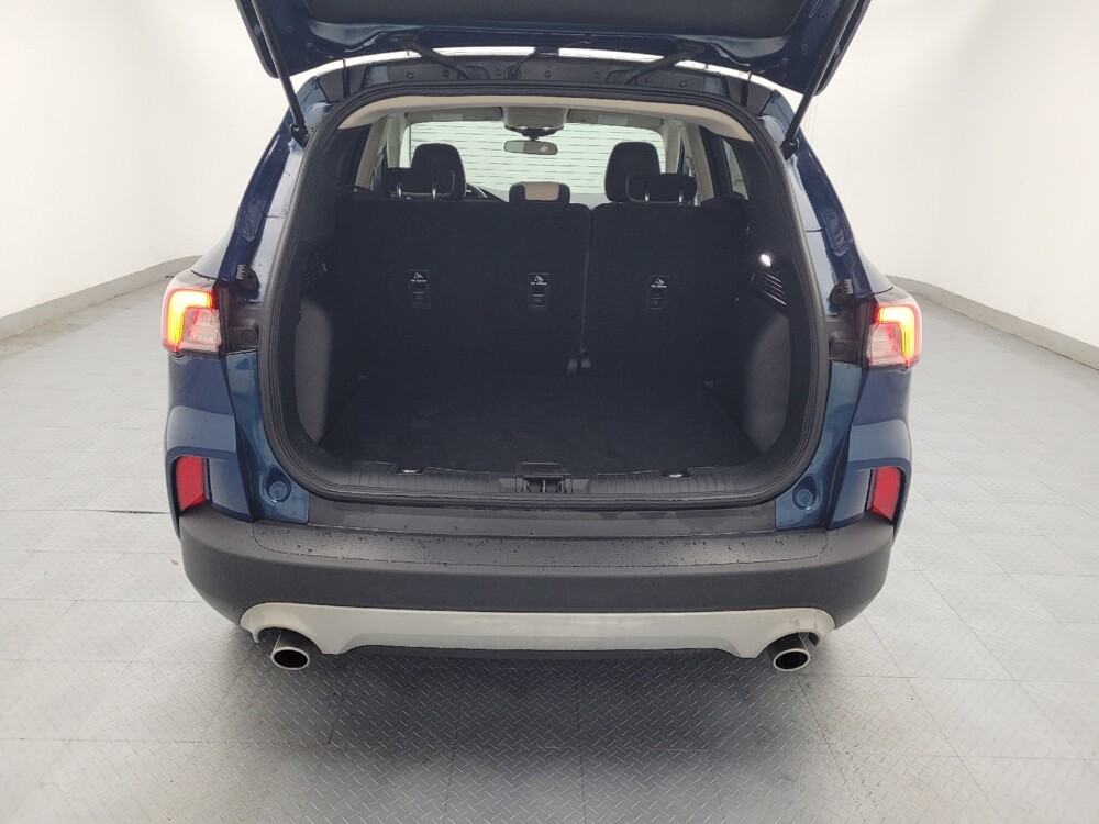 2020 Ford Escape in Conway, SC 29526 - 18107964 29