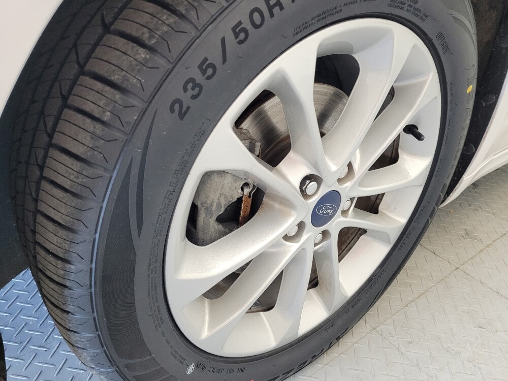 2019 Ford Fusion in Winston-Salem, NC 27103 - 18107966 31