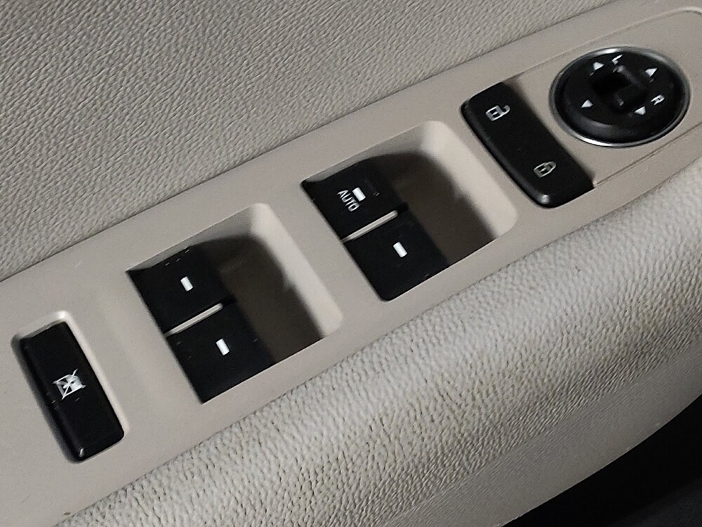 2017 Hyundai Sonata in Raleigh, NC 27604 - 18107967 27