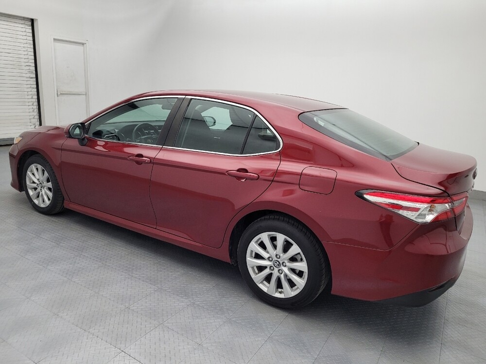 2018 Toyota Camry in Winston-Salem, NC 27103 - 18107968 3