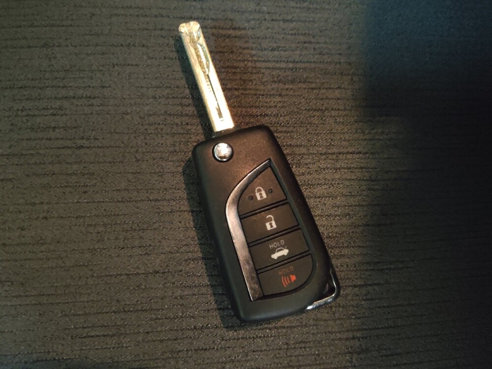 2018 Toyota Camry in Winston-Salem, NC 27103 - 18107968 32