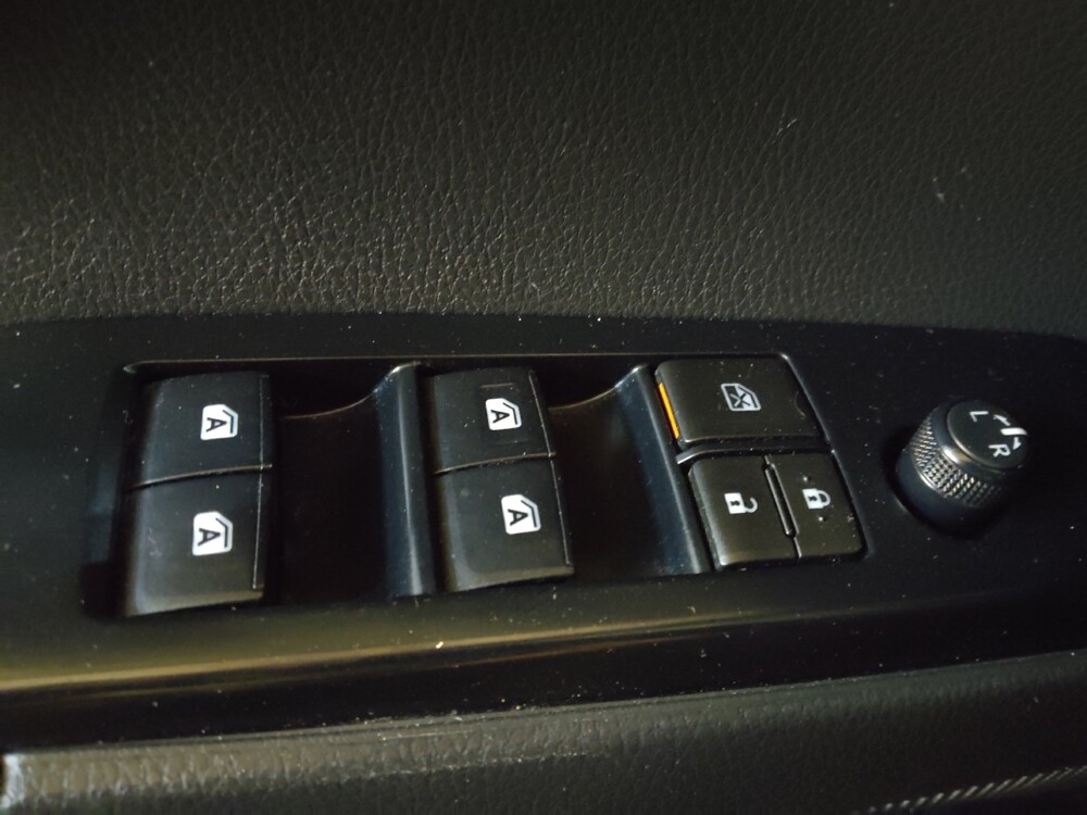 2018 Toyota Camry in Winston-Salem, NC 27103 - 18107968 27