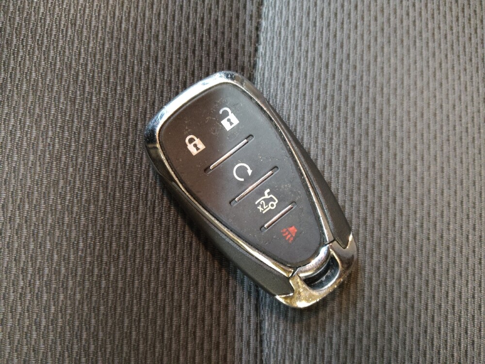 2018 Chevrolet Cruze in Charlotte, NC 28273 - 18107969 32