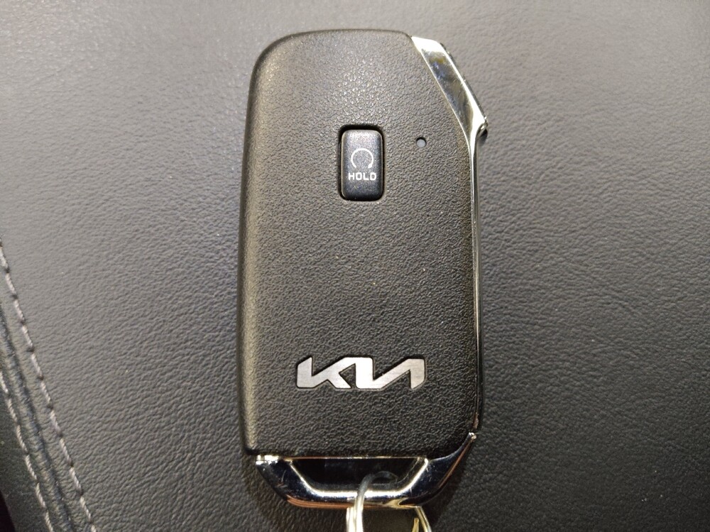 2022 Kia Sorento in Denver, CO 80012 - 18107971 32