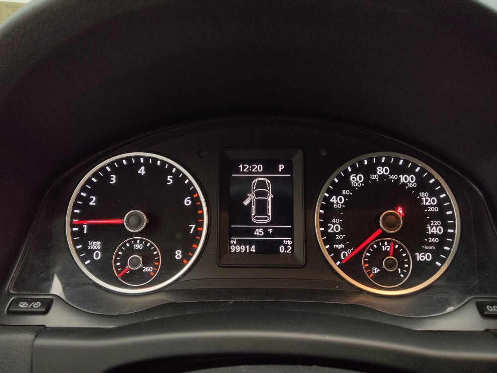 2017 Volkswagen Tiguan in Lakewood, CO 80215 - 18107974 23