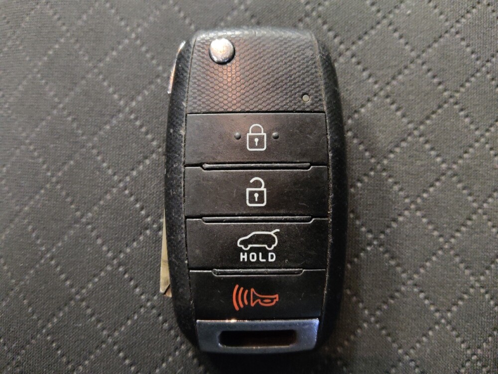 2020 Kia Sorento in Round Rock, TX 78664 - 18107992 32