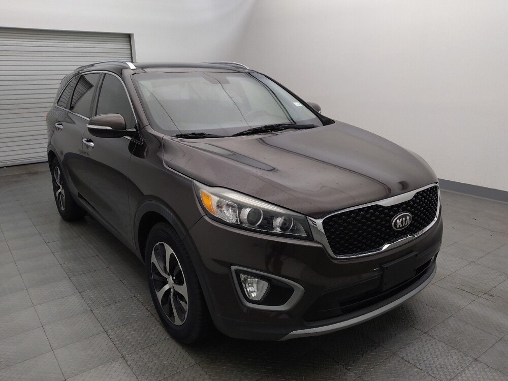 2016 Kia Sorento in Houston, TX 77060 - 18107996 13