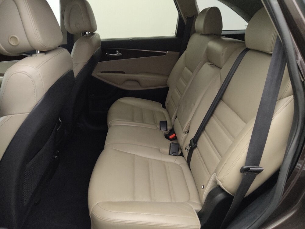 2016 Kia Sorento in Houston, TX 77060 - 18107996 18
