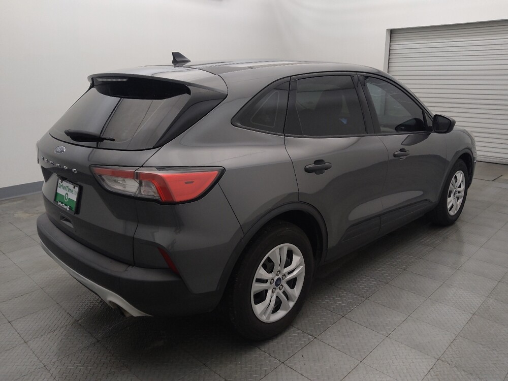 2021 Ford Escape in Houston, TX 77060 - 18108001 9