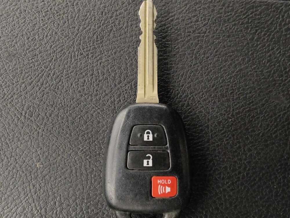 2020 Toyota Tundra in Live Oak, TX 78233 - 18108005 32