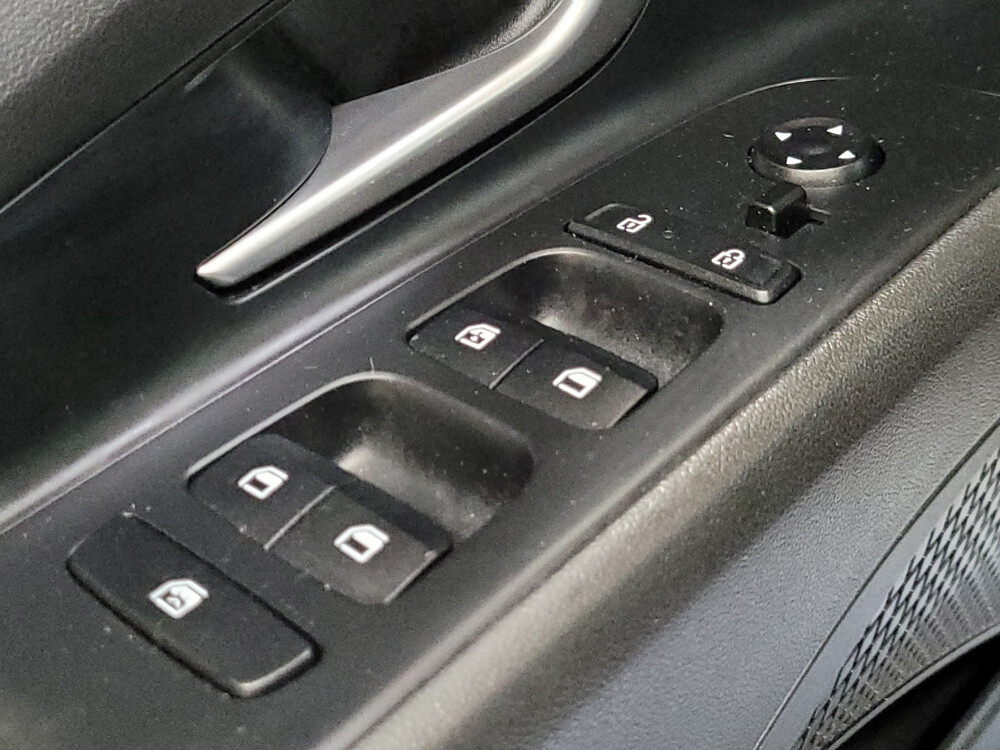 2024 Hyundai Elantra in Williamstown, NJ 8094 - 18108015 27