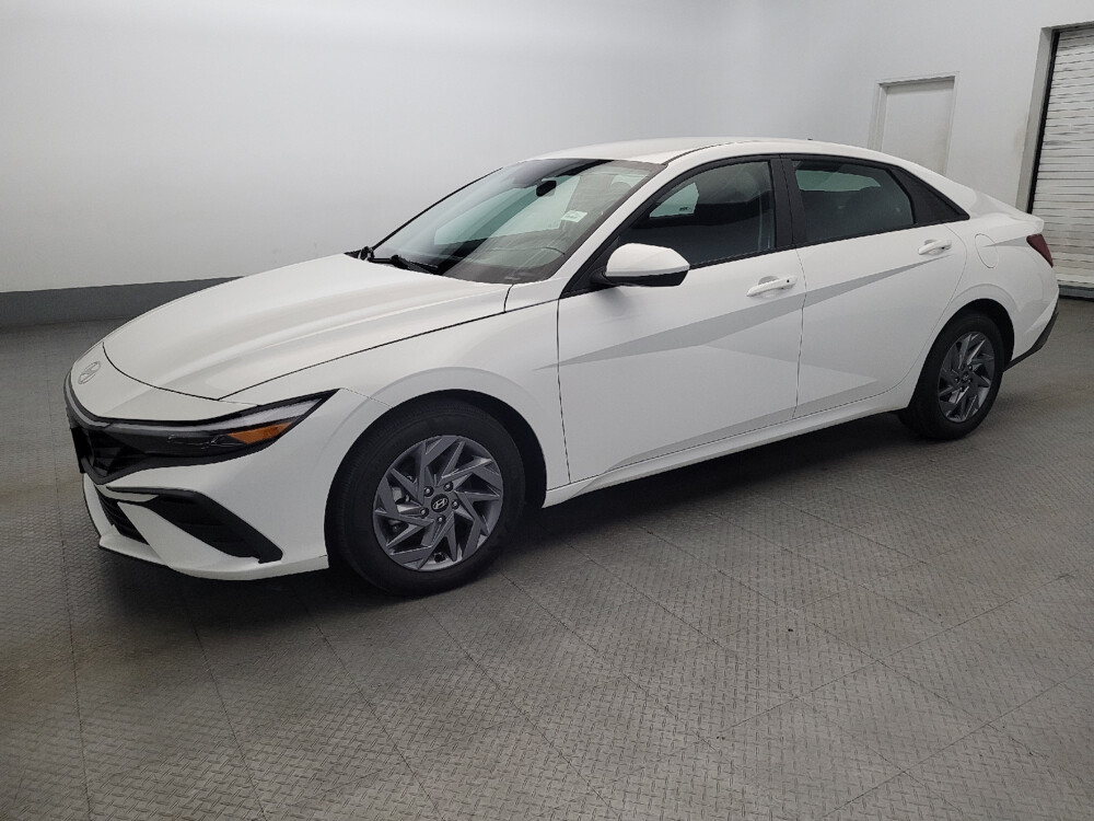2024 Hyundai Elantra in Williamstown, NJ 8094 - 18108015 2